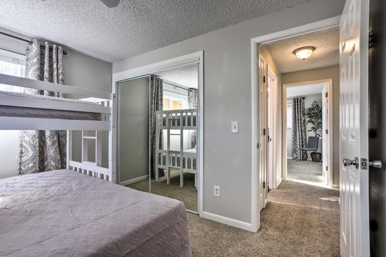 Duplex With Private Yard 3 Mi To Downtown Loveland! Eksteriør bilde